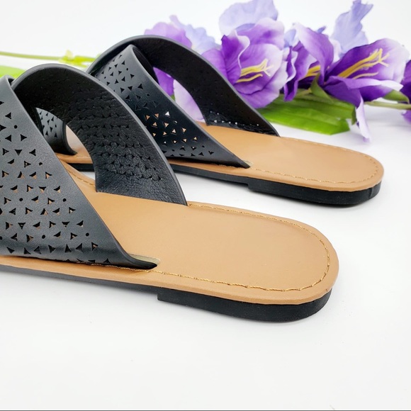 Comfortable Sandals Cross Straps - Picture 3 of 6